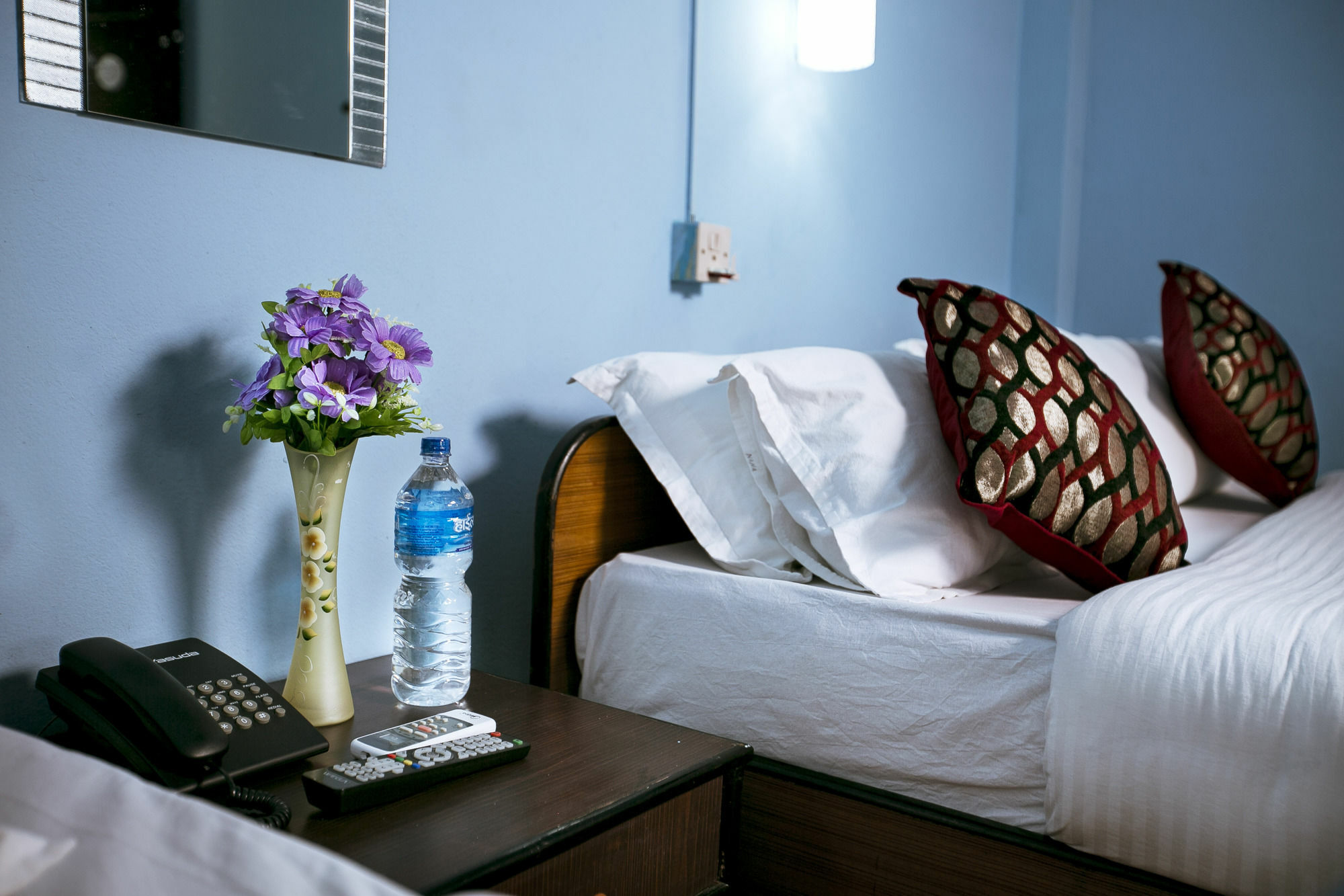 Sauraha Nana Hotel Екстериор снимка