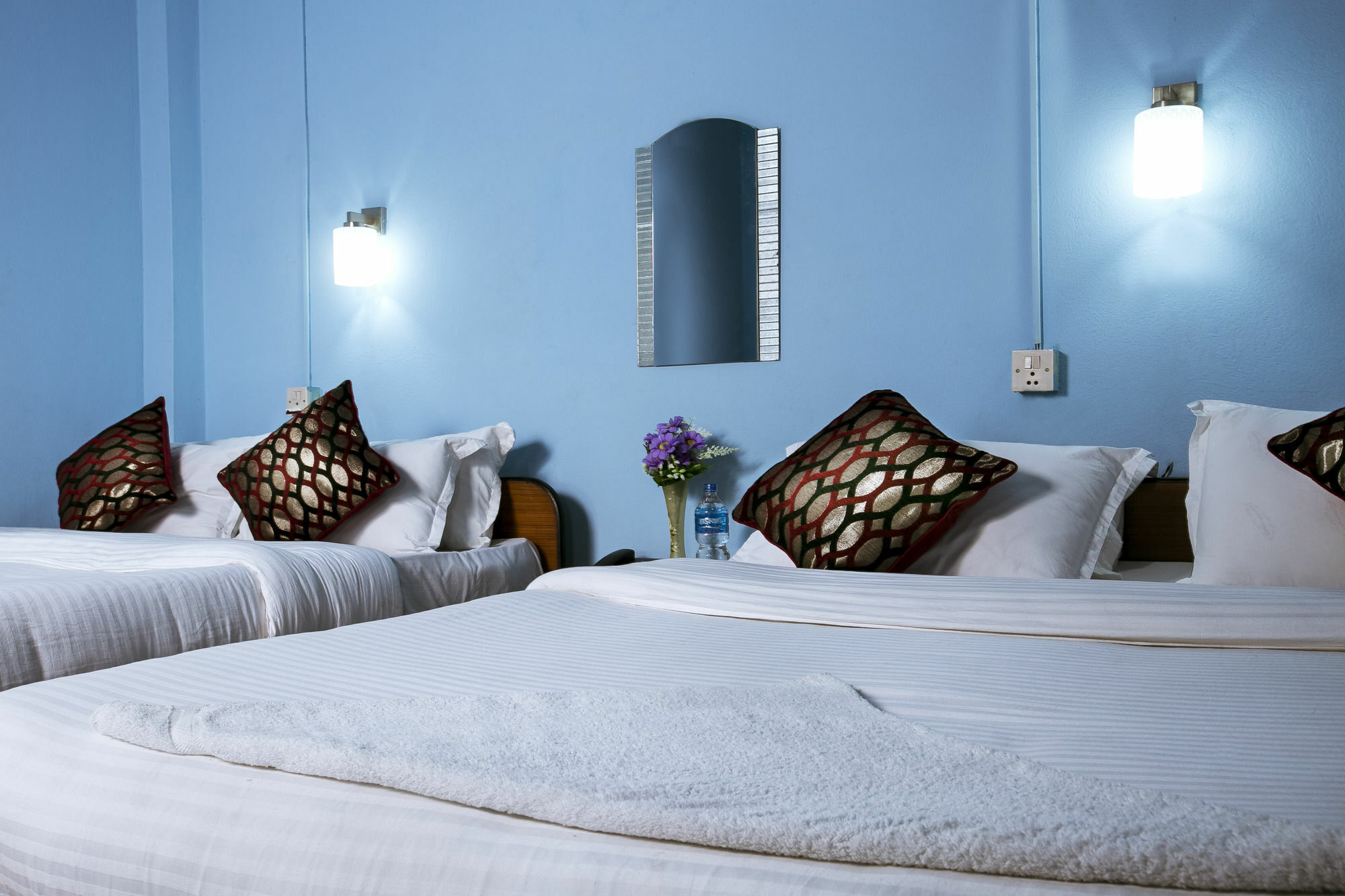 Sauraha Nana Hotel Екстериор снимка