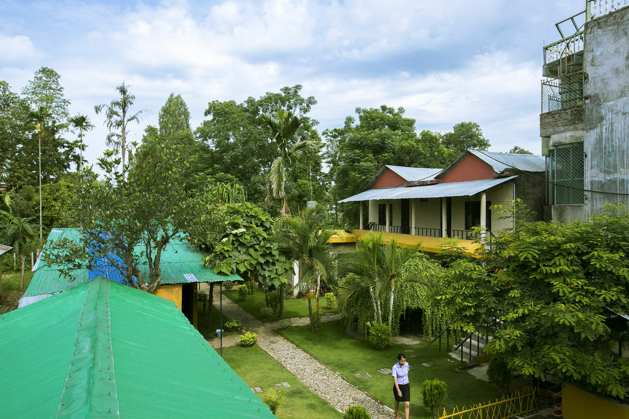 Sauraha Nana Hotel Екстериор снимка